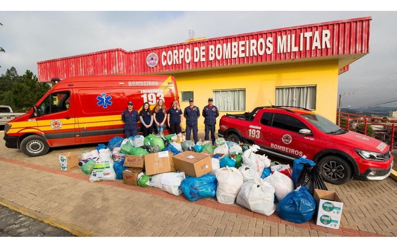 Campanha do Agasalho: Bombeiros de Ituporanga arrecadam mais de 2.500 peças de roupas