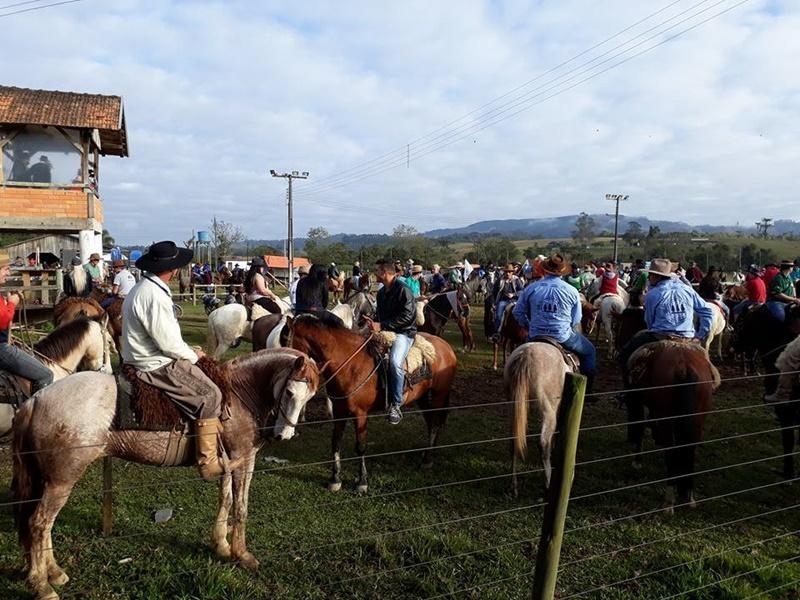 Cavalgada Solidária em prol da Renal Vida arrecada mais de R$ 18 mil