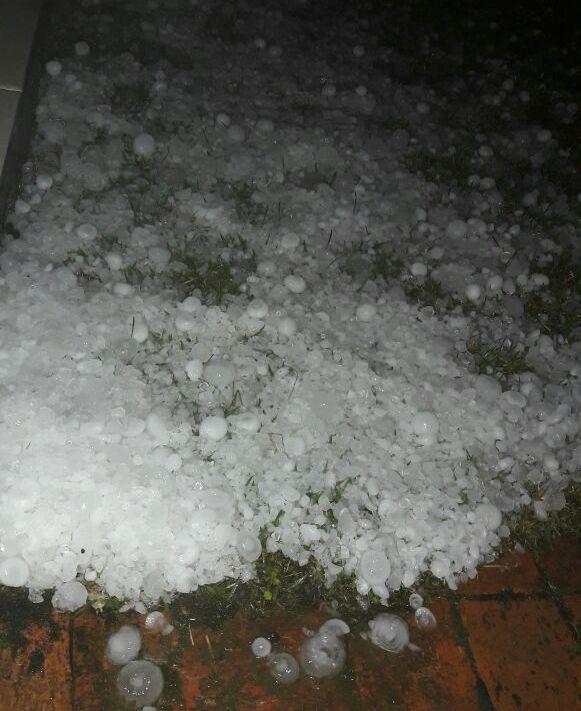 Chuva de granizo causa estragos em Ituporanga