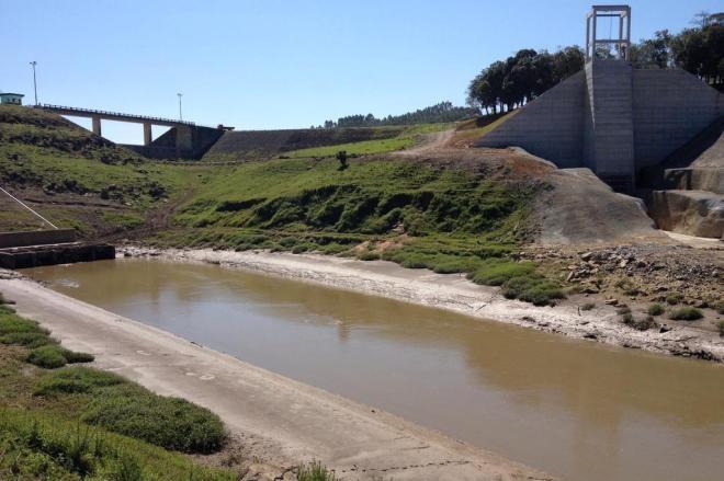 Com 17 meses de atraso, governo de SC promete entregar reforma de barragens no fim do mês 