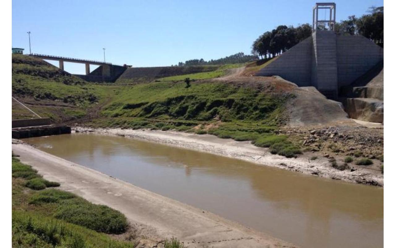 Com 17 meses de atraso, governo de SC promete entregar reforma de barragens no fim do mês 