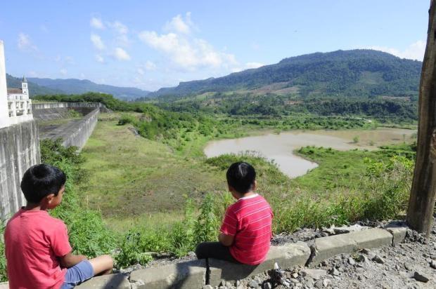 Defesa Civil de SC vai a Brasília negociar solução para situação dos índios em barragem de José Boiteux 