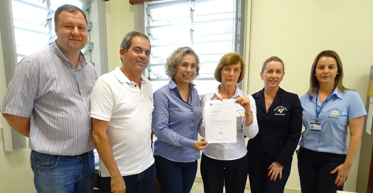 Deputada assinala liberação de R$ 100 mil para o Hospital Bom Jesus