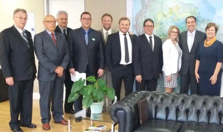 Durante audiência com vereadores do Alto Vale Ministro da Saúde anuncia credenciamento do Centro Ontológico de Rio do Sul