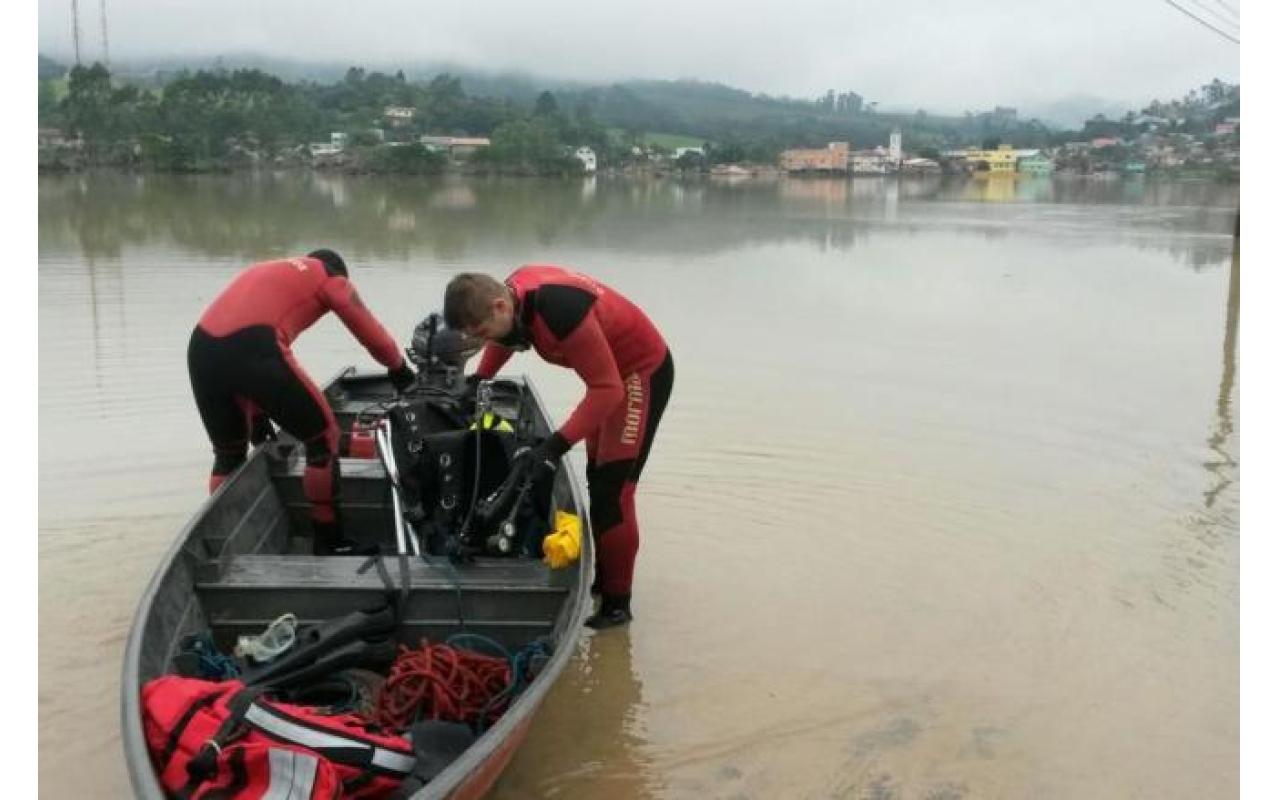Encontrado corpo de jovem que morreu afogado em Rio do Sul 