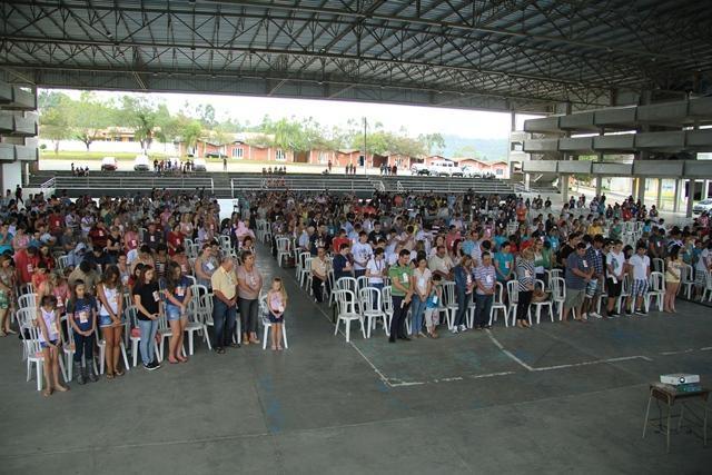 Encontrão Jovem de Carnaval reune mais de  mil pessoas no Parque da Cebola em Ituporanga