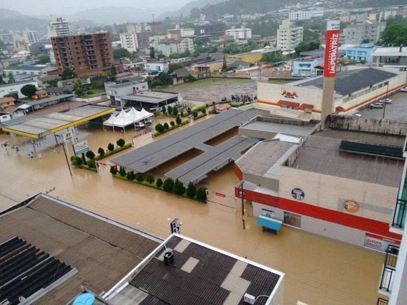 Entidades iniciam trabalho para contabilizar prejuízos e reaquecer economia em Rio do Sul