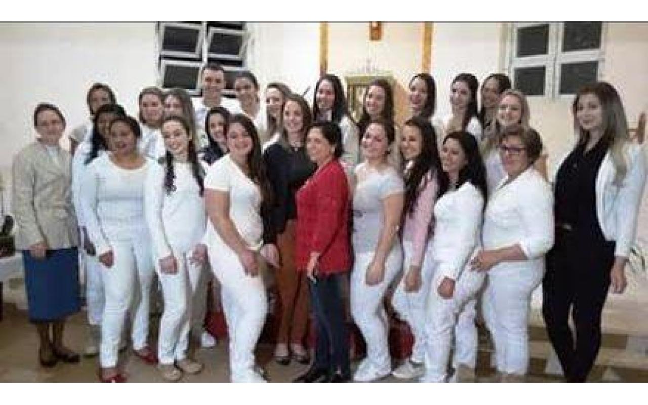 Escola Técnica Bom Jesus forma mais uma turma no Curso de Técnico de Enfermagem 