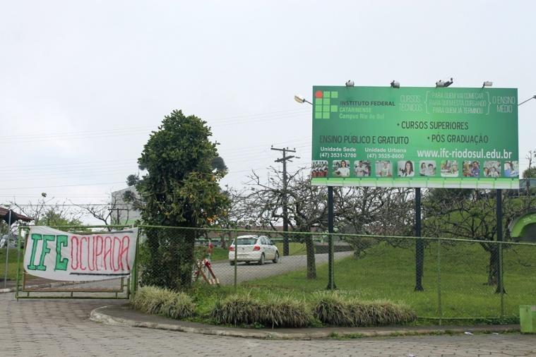 Estudantes ocupam IFC de Rio do Sul em protesto à PEC 241 e MP 746 