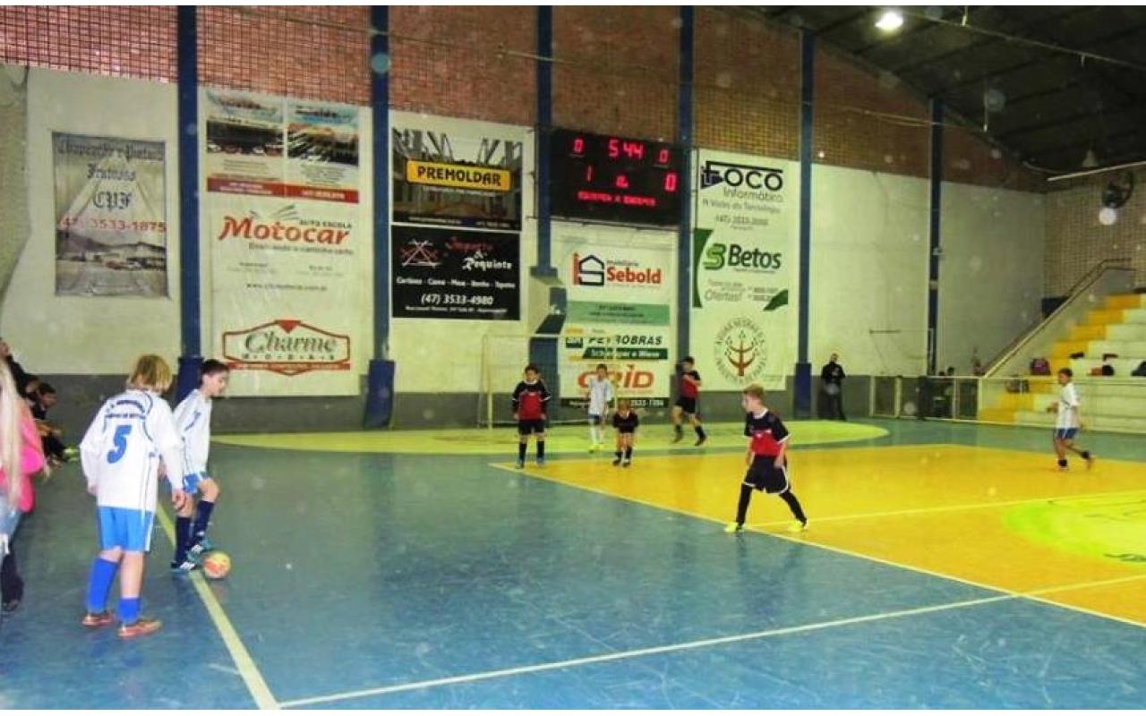 Festival Esportivo do COMAD conhece os primeiros vencedores no Futsal