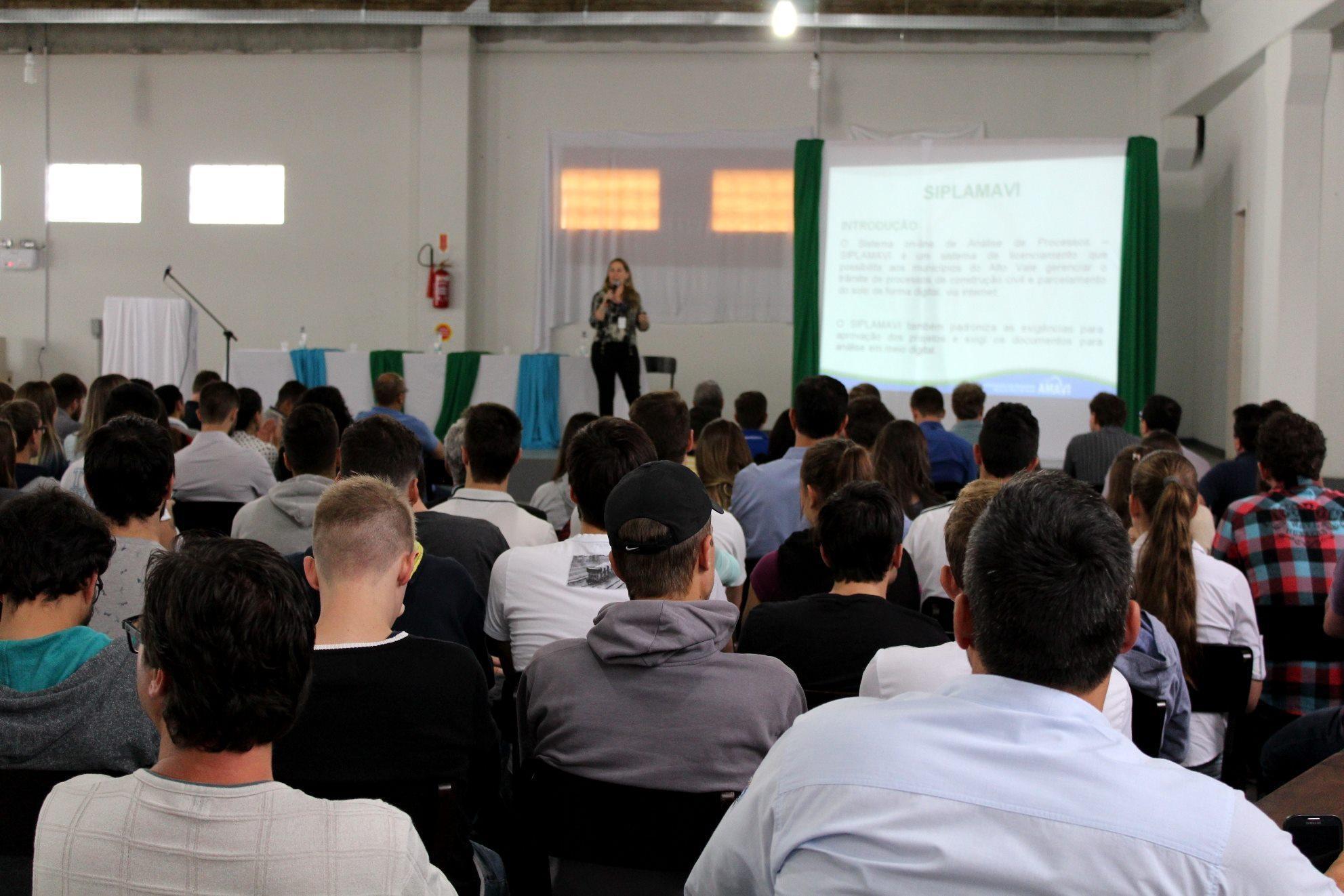Fórum Regional debate Gestão em Saneamento Ambiental em Ibirama