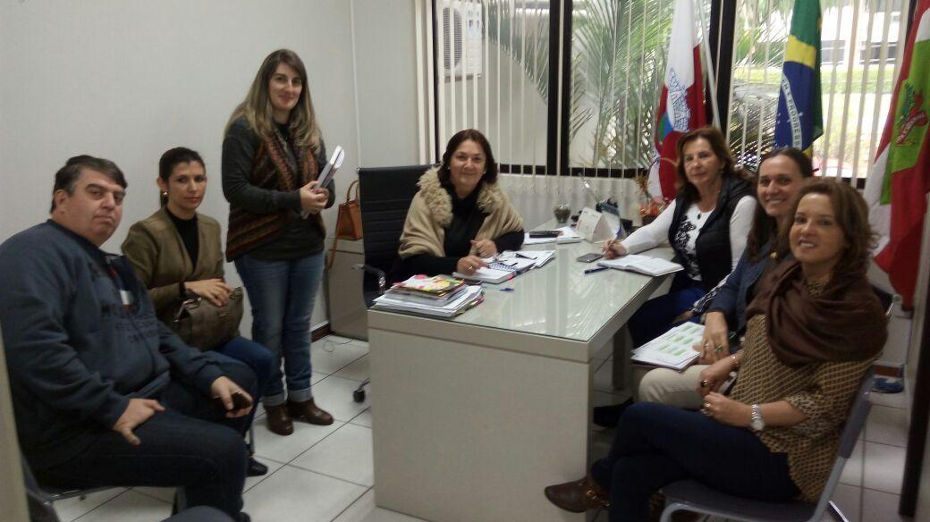 Gerência de Educação e Secretaria de Educação de Ituporanga definem calendário para recuperar aulas perdidas por conta das chuvas