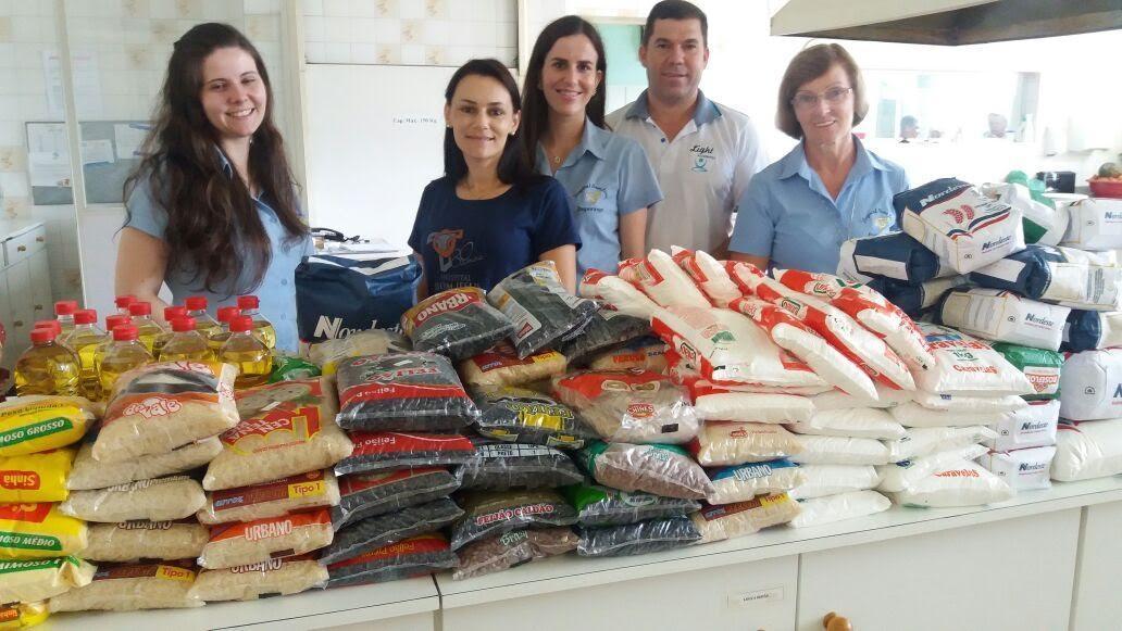 Hospital Bom Jesus recebe 250 quilos de alimentos arrecadados  em caminhada beneficente