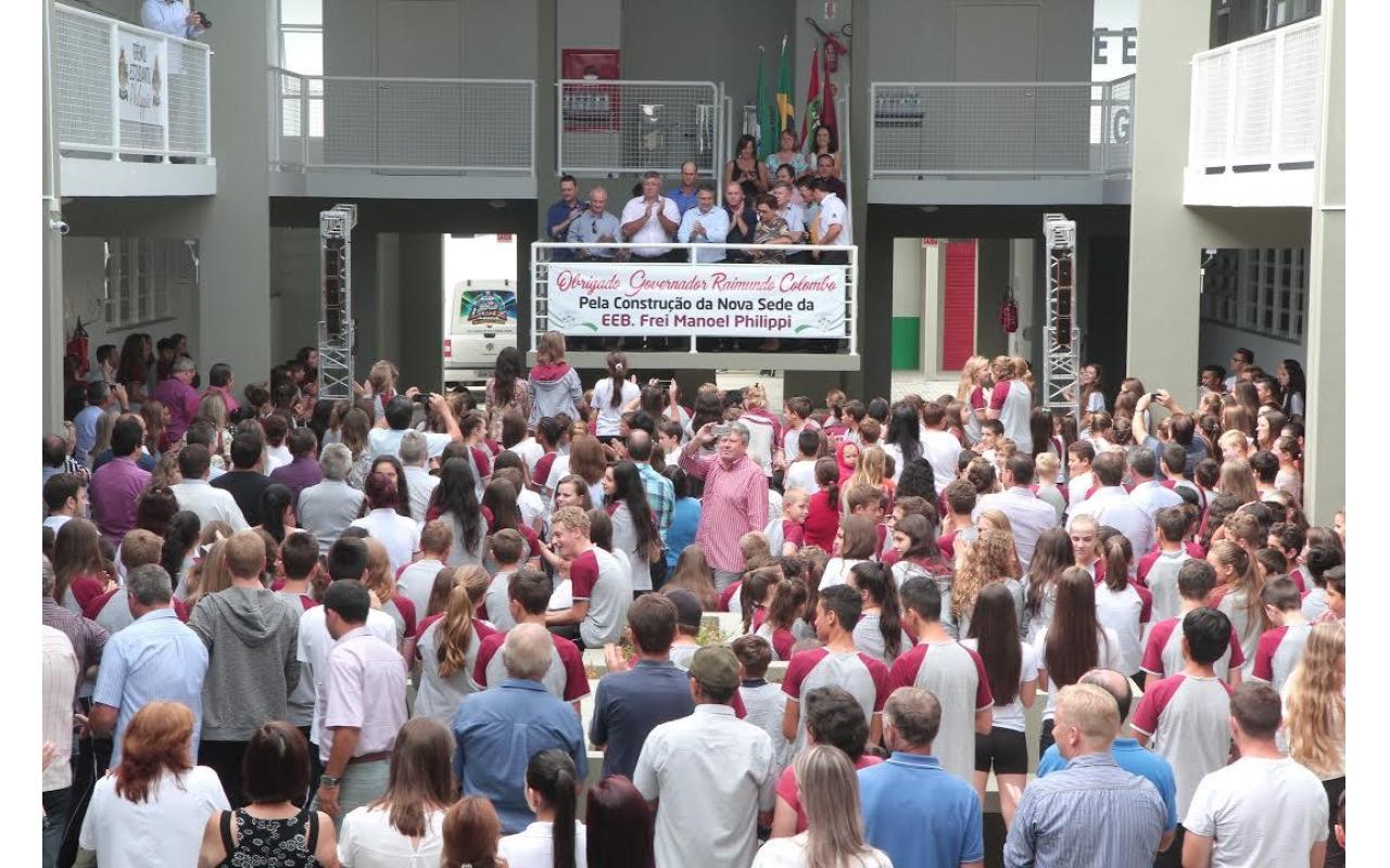 Inaugurada na manha de hoje a nova estrutura da Escola Frei Manoel Philippi