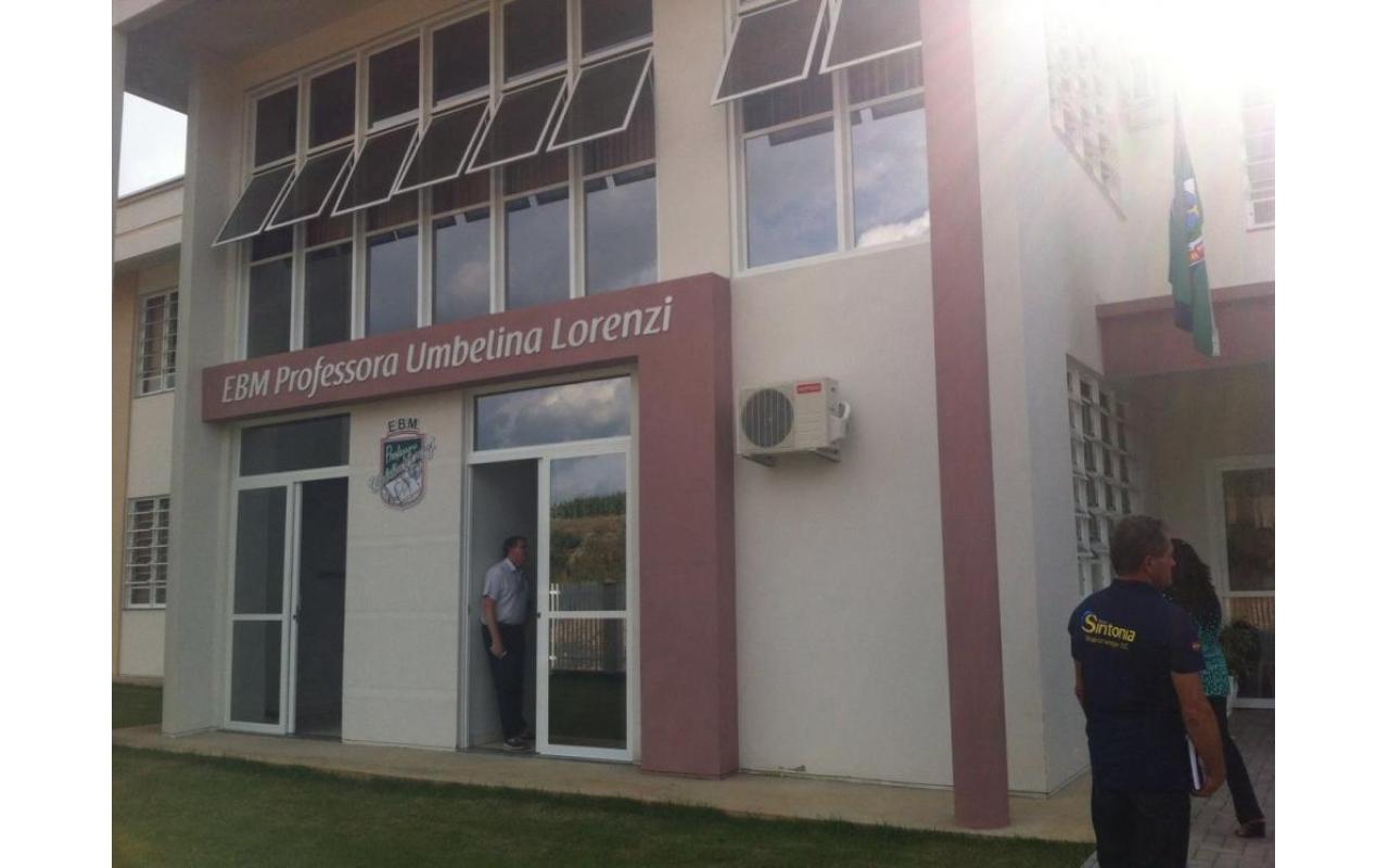 Inaugurada nova estrutura da Escola Municipal Umbelina Lorenzi em Imbuia
