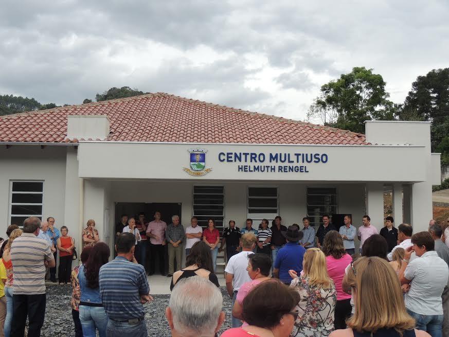 Inaugurado Centro Multiuso Helmuth Rengel, em Ituporanga