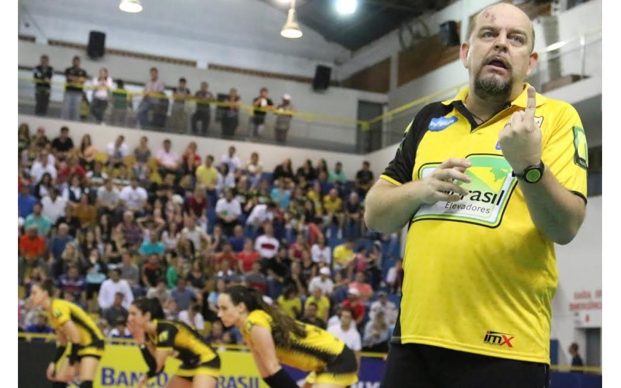 Jogando fora de casa Rio do Sul prega seriedade na Superliga 