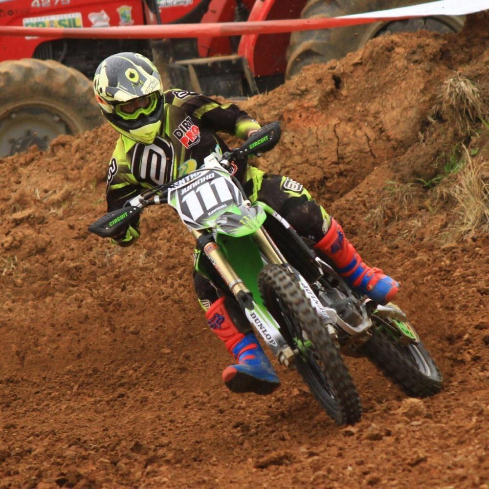 Juninho é campeão de mais uma etapa da Copa Vale de Velocross