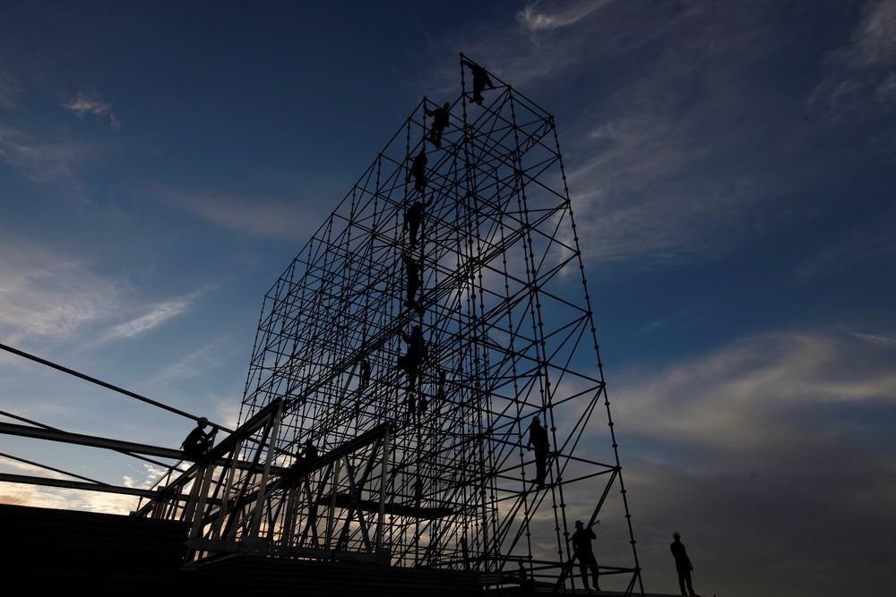 Lava Jato e crise derrubam receita das grandes construtoras em 2016 