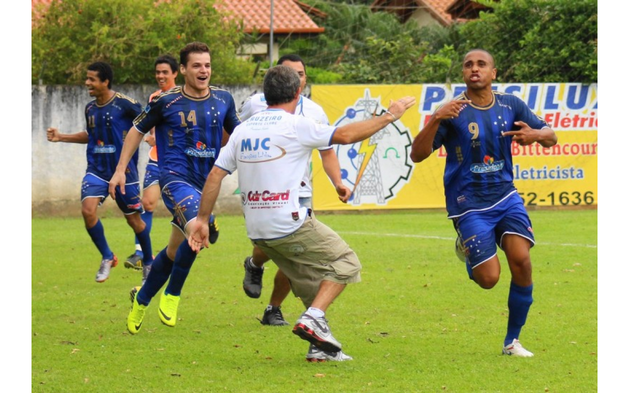 Liga: Cruzeiro e União garantem boa vantagem no Regional  