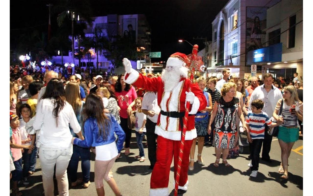Luzes, decoração e desfile vão marcar a abertura do Natal Mágico de Ituporanga 