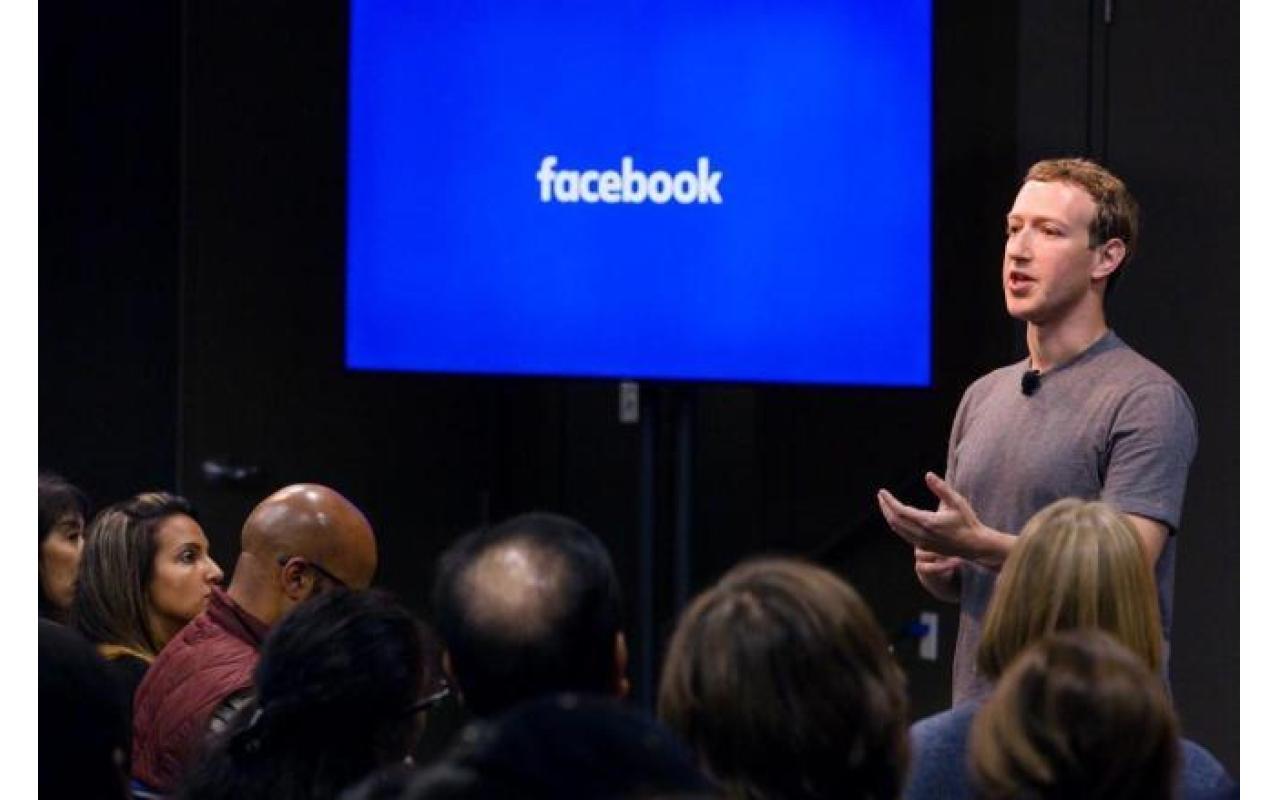 Mark Zuckerberg lamenta bloqueio do WhatsApp: 