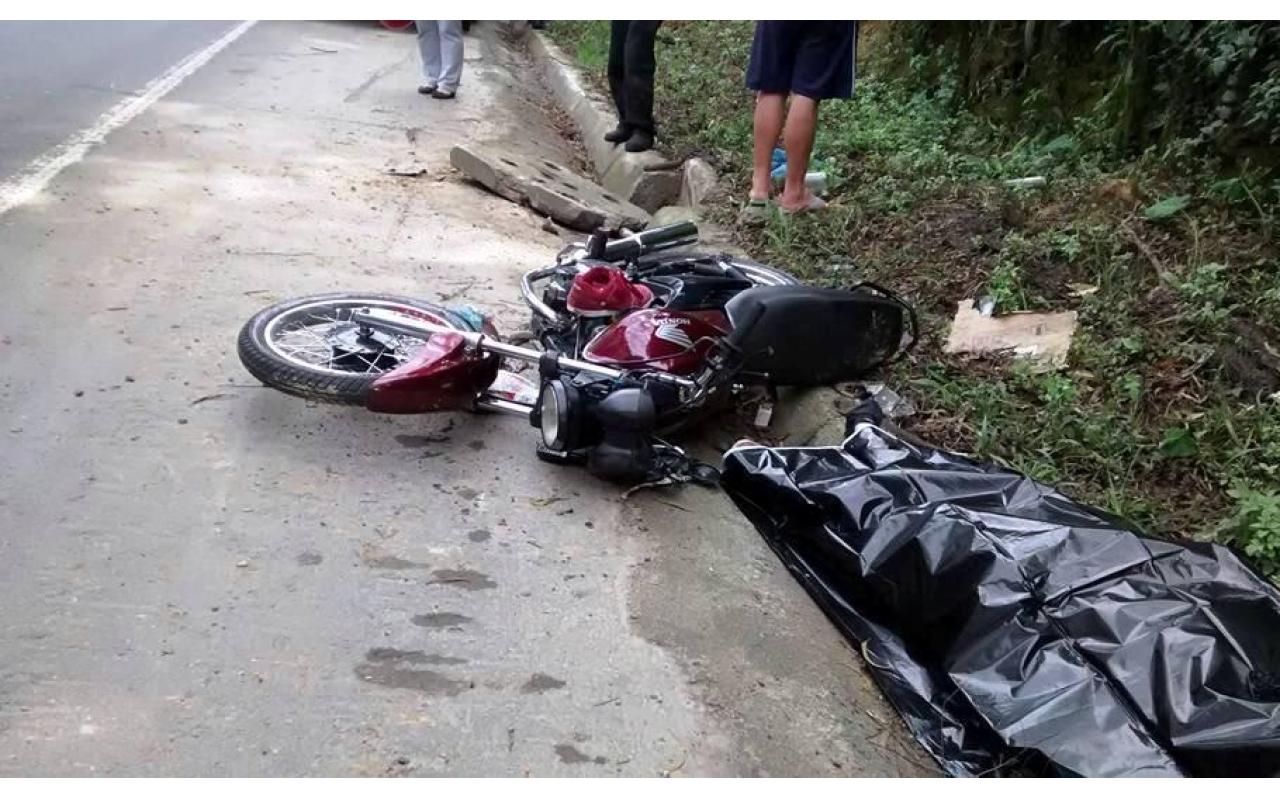 Motociclista morre após acidente na BR-470, em Rio do Sul
