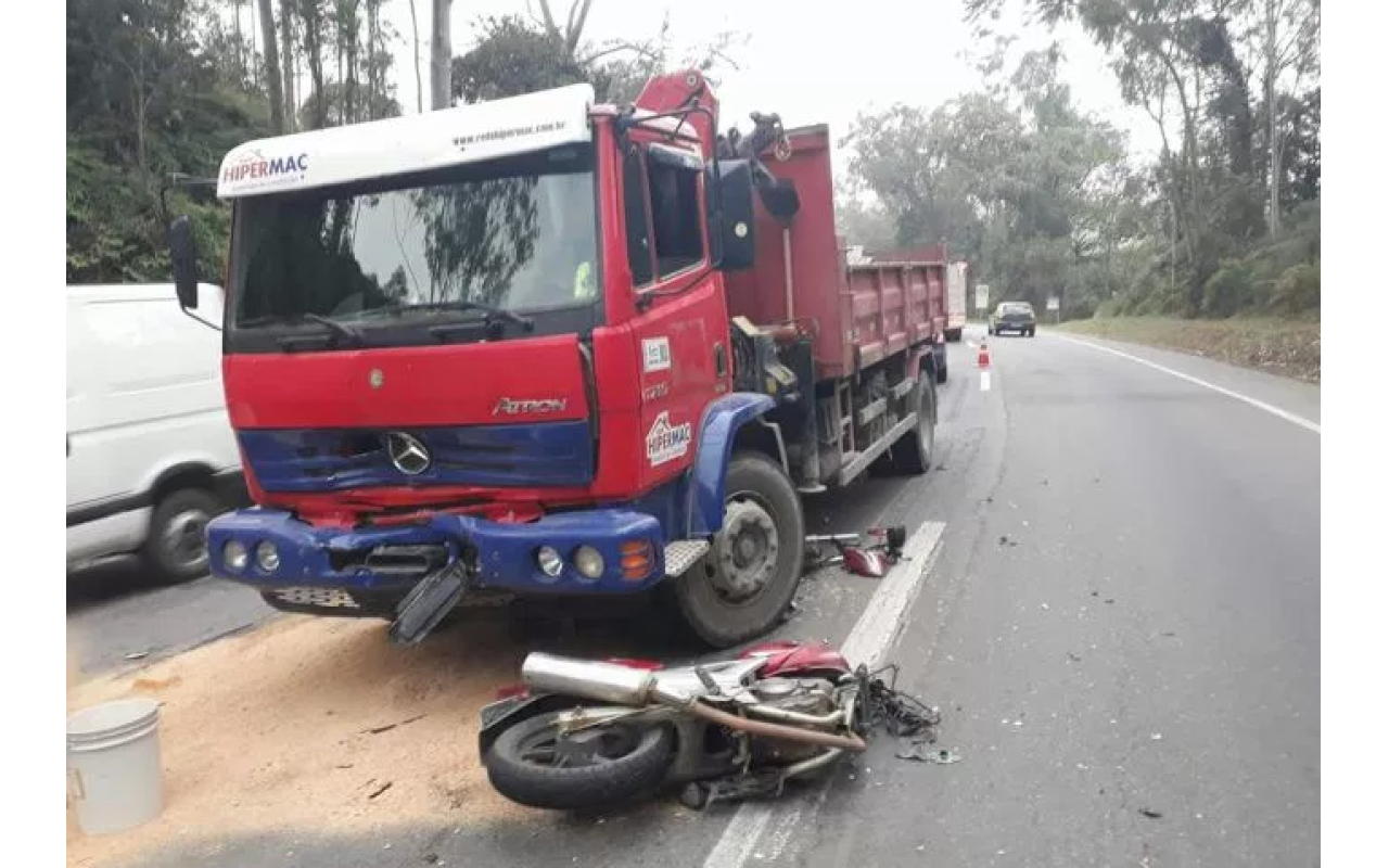 Motociclista morre em acidente na BR-470 em Ibirama