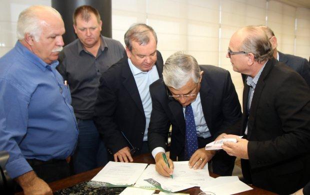 Municípios do Alto Vale  recebem recursos estaduais