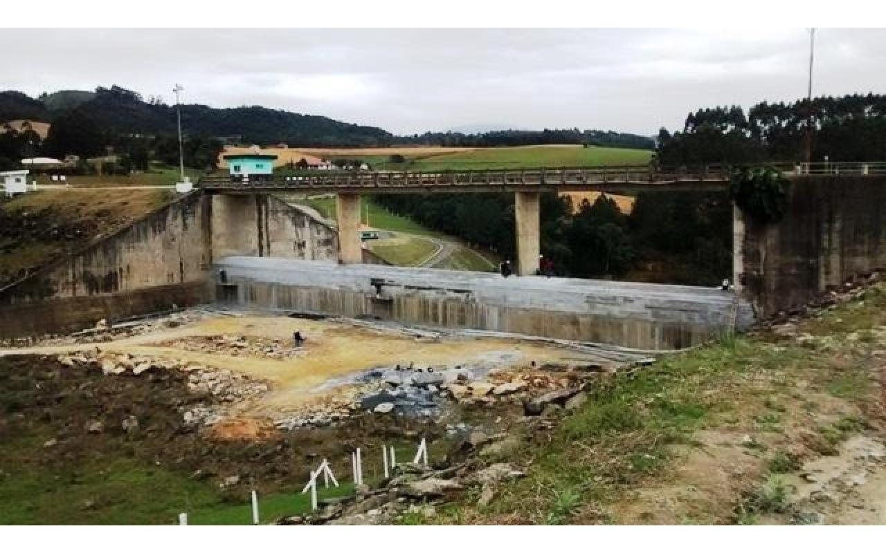 Obras de sobre-elevação nas Barragens de Ituporanga e Taió são concluídas