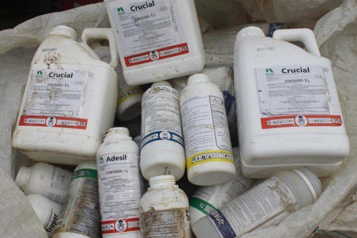 Pelo menos 35 mil embalagens de agrotóxicos são recolhidas em Chapadão do Lageado