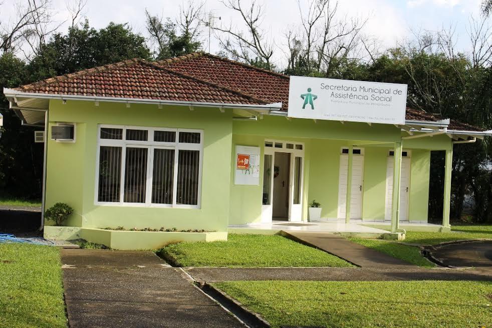 Petrolândia terá decoração de Natal confeccionada com garrafas Pet 