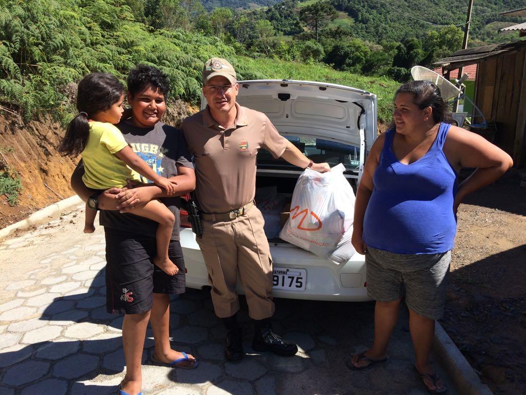 PM de Alfredo Wagner realizada Campanha Natal Solidário