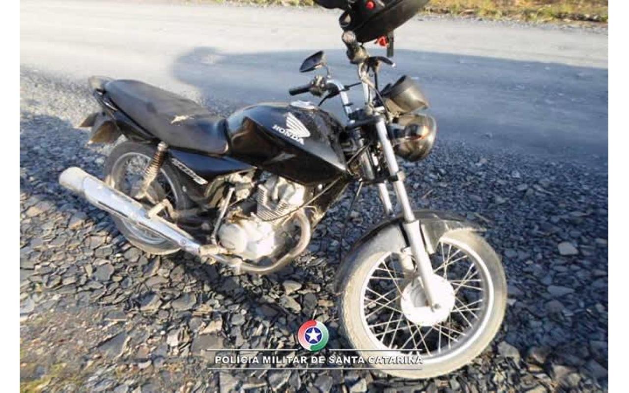 Polícia Militar recupera motocicleta com registro de roubo em Ituporanga  
