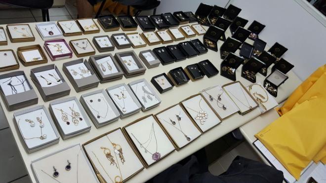 Polícia prende quadrilha que roubou R$ 100 mil em joias em Rio do Sul