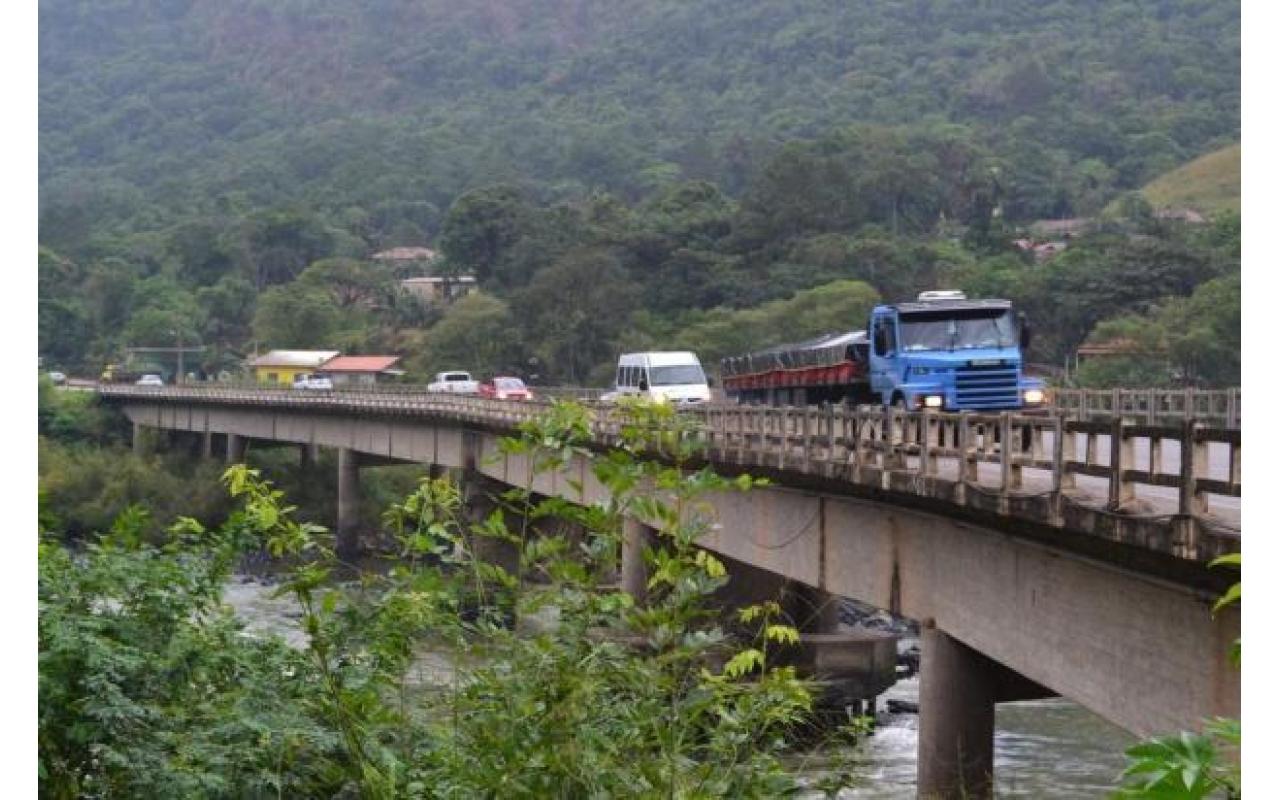 Problemas com ponte em Ibirama podem parar BR-470