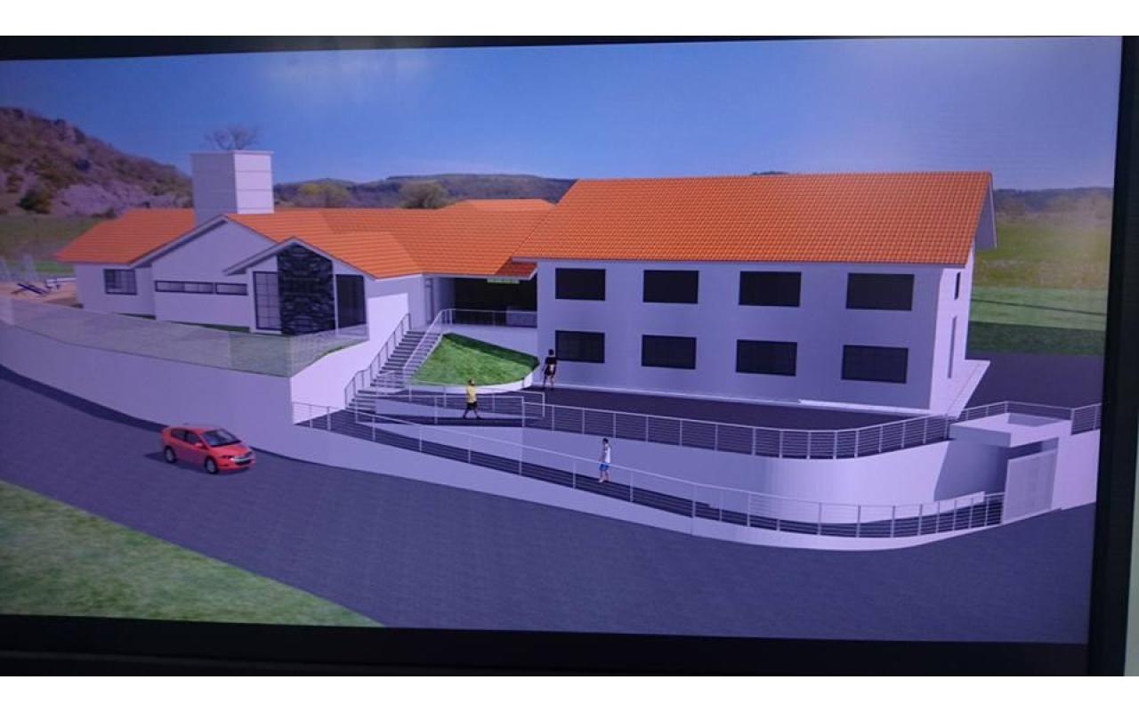 Projeto de ampliação do Centro Educacional Curt Hamm é apresentado pela administração de Ituporanga 