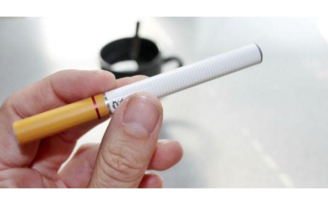 Queda no consumo de cigarro tradicional deve diminuir produção mundial de tabaco
