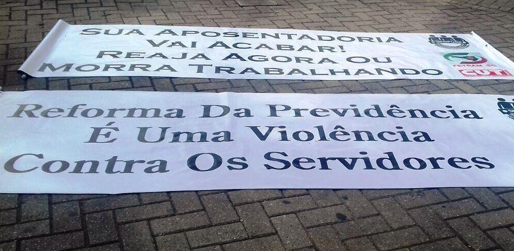 Rio do Sul reúne representantes de sindicatos do Alto Vale contra a reforma previdenciária