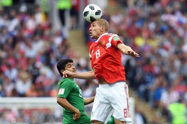 Rússia goleia a Arábia Saudita e começa bem o Mundial