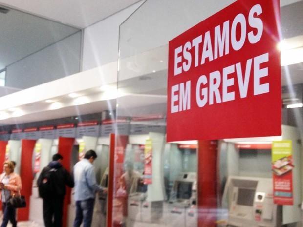 Sem acordo, greve dos bancários segue por tempo indeterminado