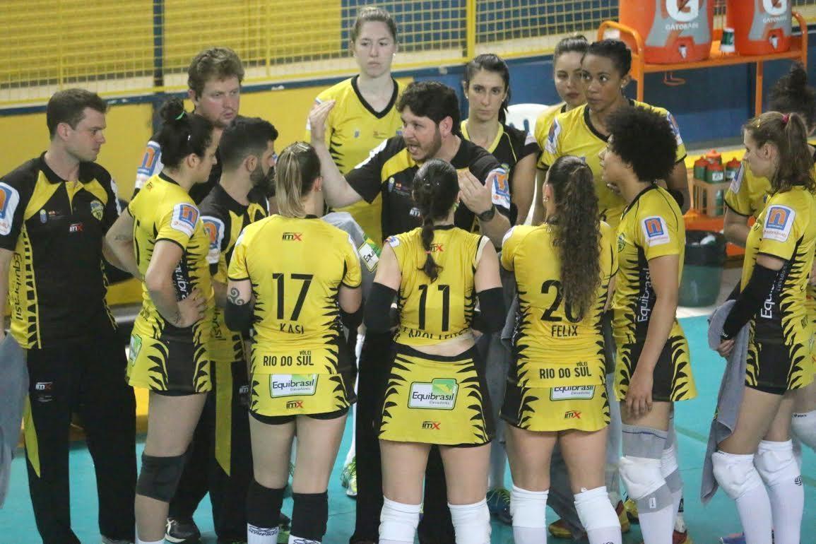 Superliga: Lesões acabam prejudicando Rio do Sul em jogo contra o Pinheiros 