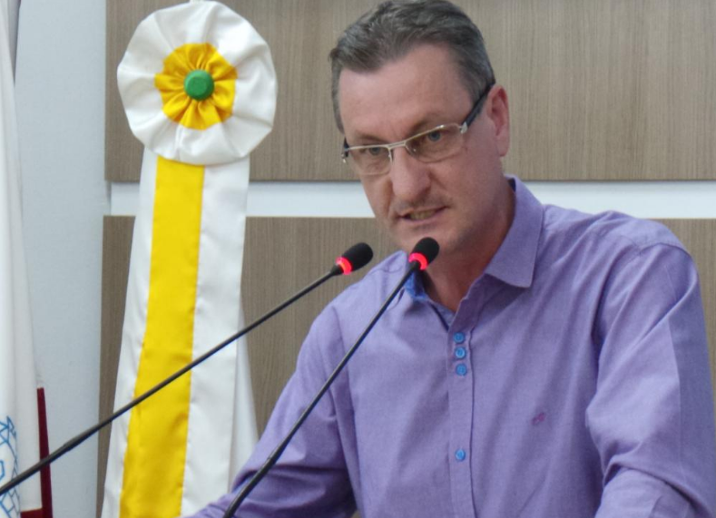 Vereador cobra explicações para falta de medicamentos na farmácia básica da prefeitura de Ituporanga  