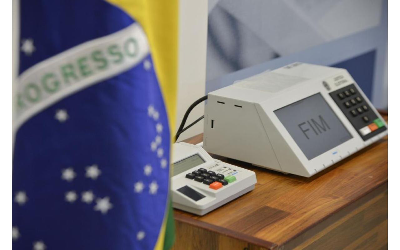 Vereador de Ituporanga cobra explicações do PSDB com relação a dívidas referentes à campanha de 2012