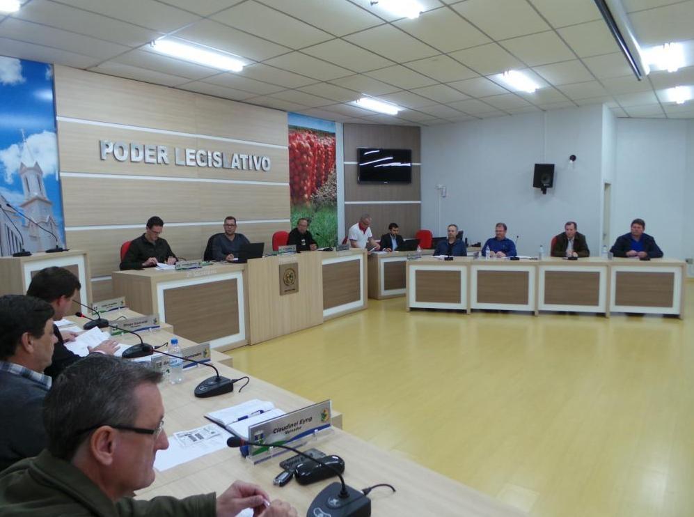 Vereador solicita instalação de iluminação pública na Praça do Bairro Santo Antônio em Ituporanga