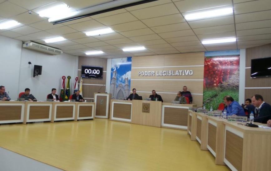 Vereadores aprovam em primeiro turno projeto que autoriza administração de Ituporanga a realizar empréstimo de até R$ 6 milhões