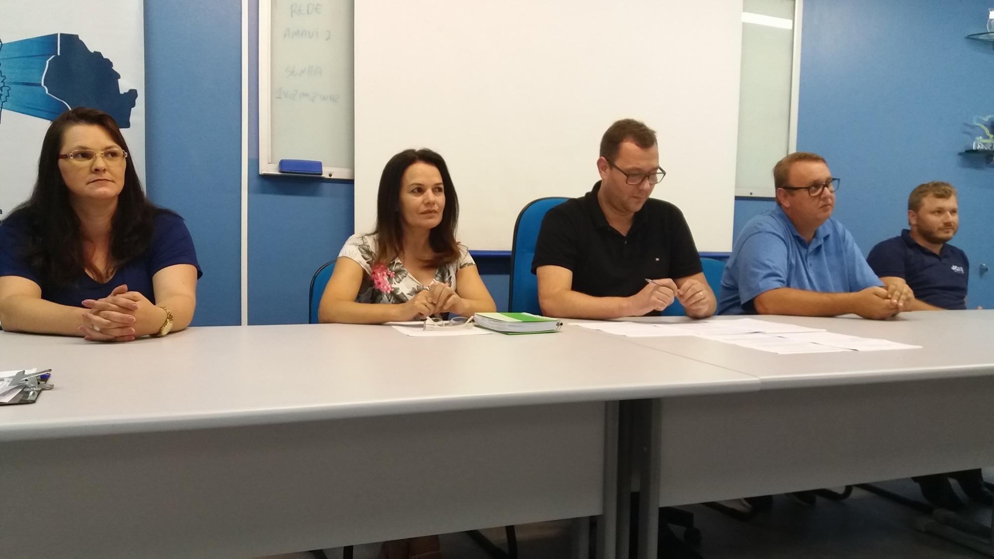 Vereadores do Alto Vale se reúnem em Assembleia Geral, em Agronômica