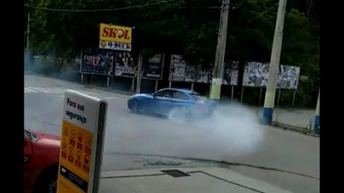 Vídeo mostra motorista fazendo manobras perigosas, em Trombudo Central 