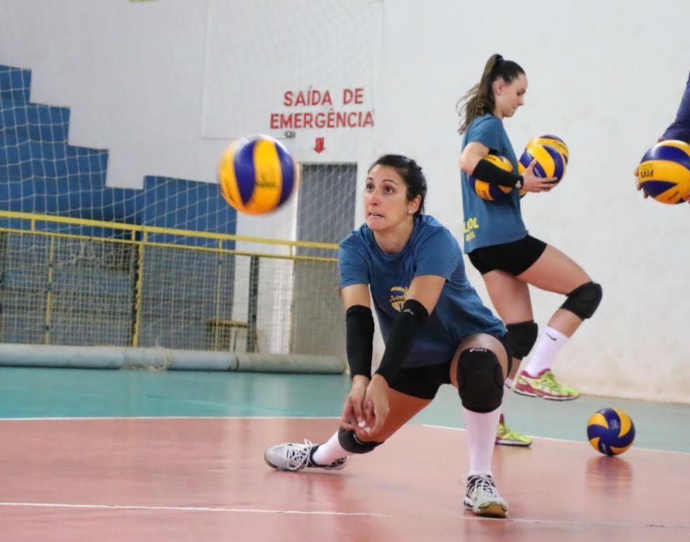 Vôlei: Líbero argentina se apresenta em Rio do Sul e time se prepara para mais amistosos 