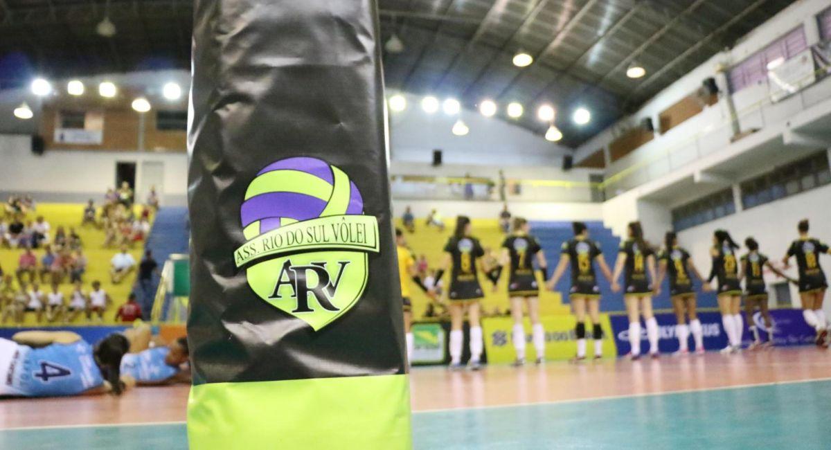 Vôlei Rio do Sul busca patrocinadores para planejar montagem de elenco